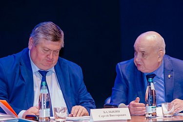 Сергей Грачев: «Законодательное Собрание всегда готово к диалогу и совместной работе с органами местного самоуправления»